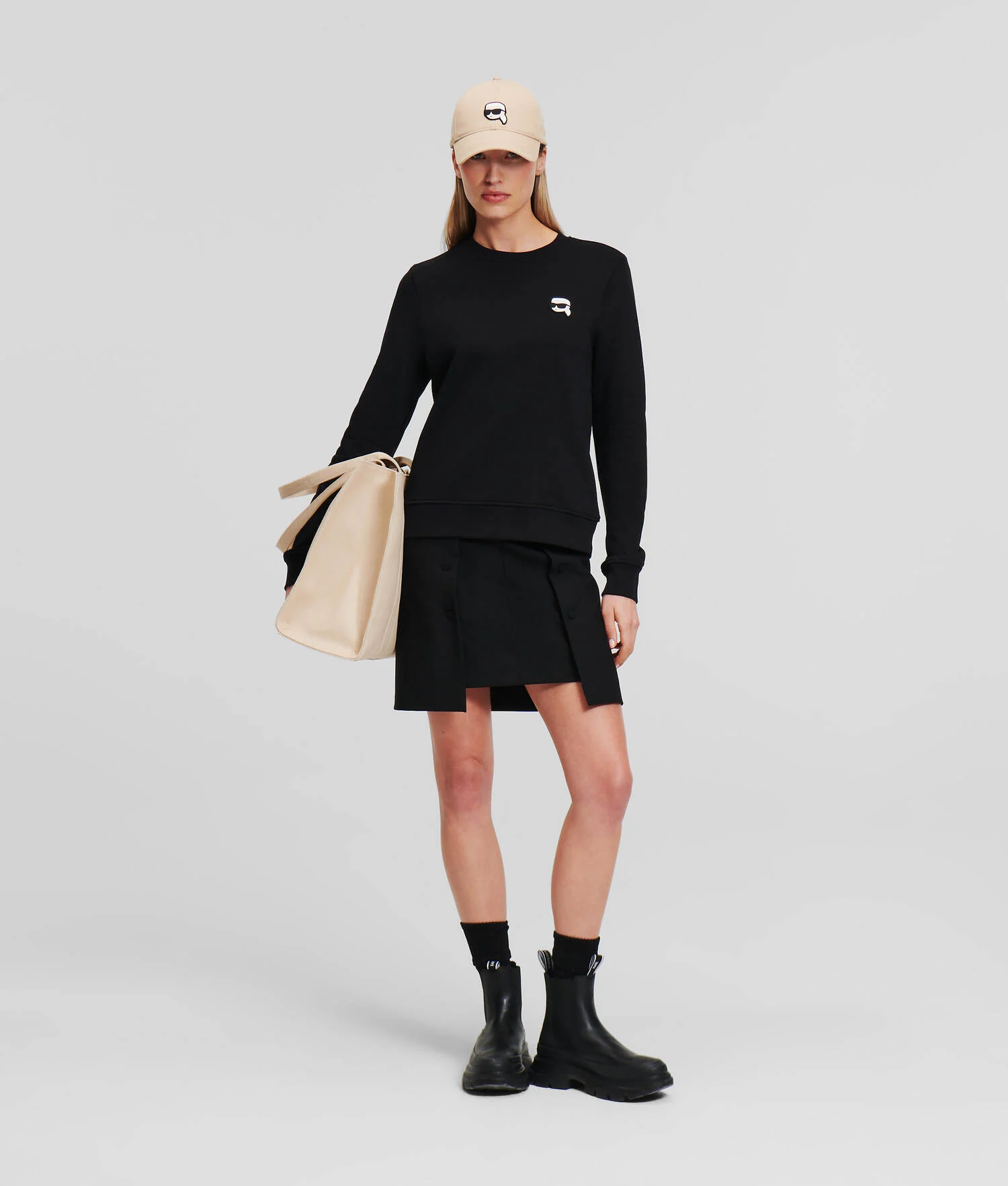 SWEAT-SHIRT AVEC ÉCUSSON IKON - Noir