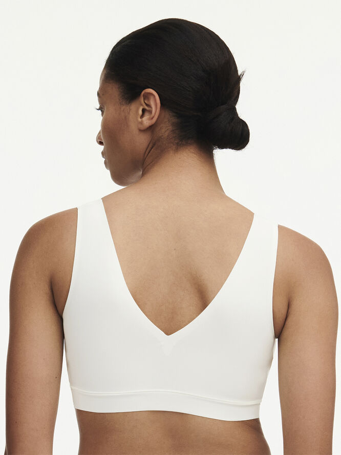 Chantelle UW BRA WF PADDED V NECK Sand