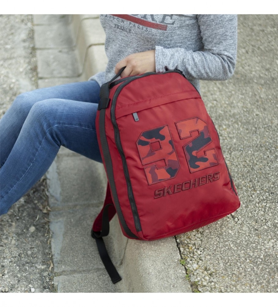 Skechers Mochila escolar S988 rojo -31x42,5x16 cm-
