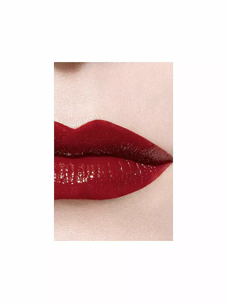 CHANEL  DER GLÄNZENDE FLUID-LIPPENSTIFT MIT LANGEM HALT 5.5ML rot