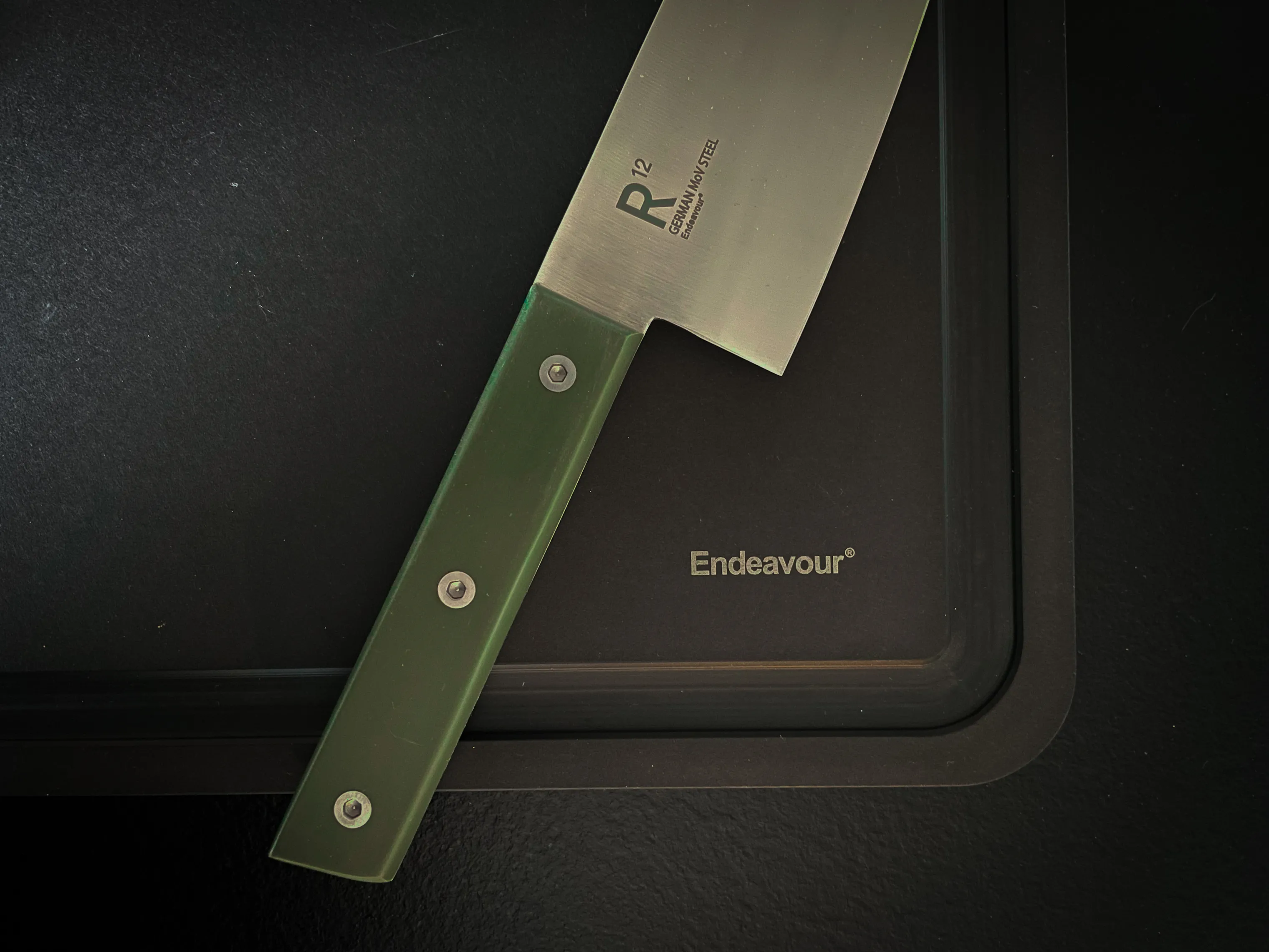 Endeavour Resolution R12 Big Chopper Kniv