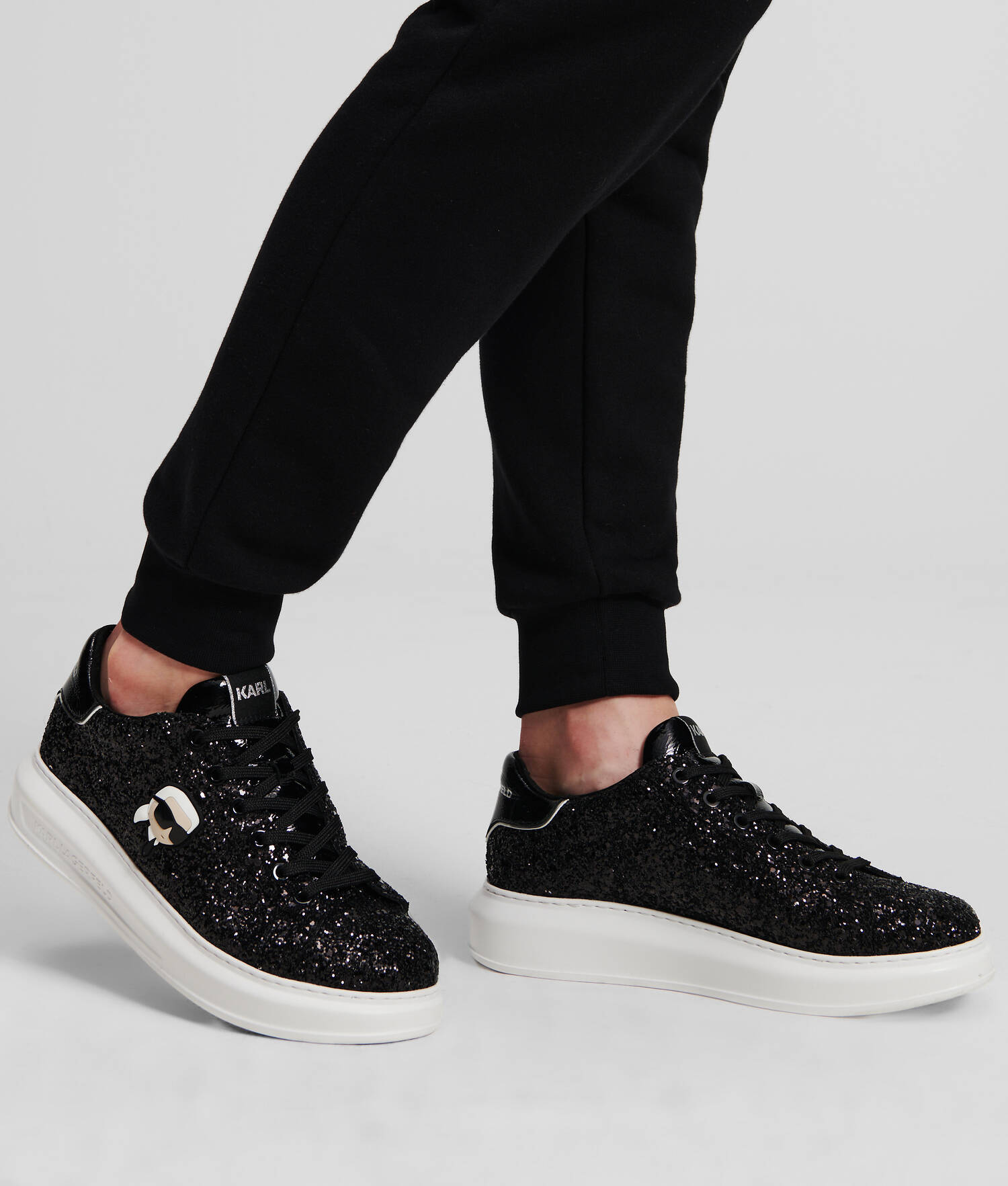BASKETS K/IKONIK NFT KAPRI