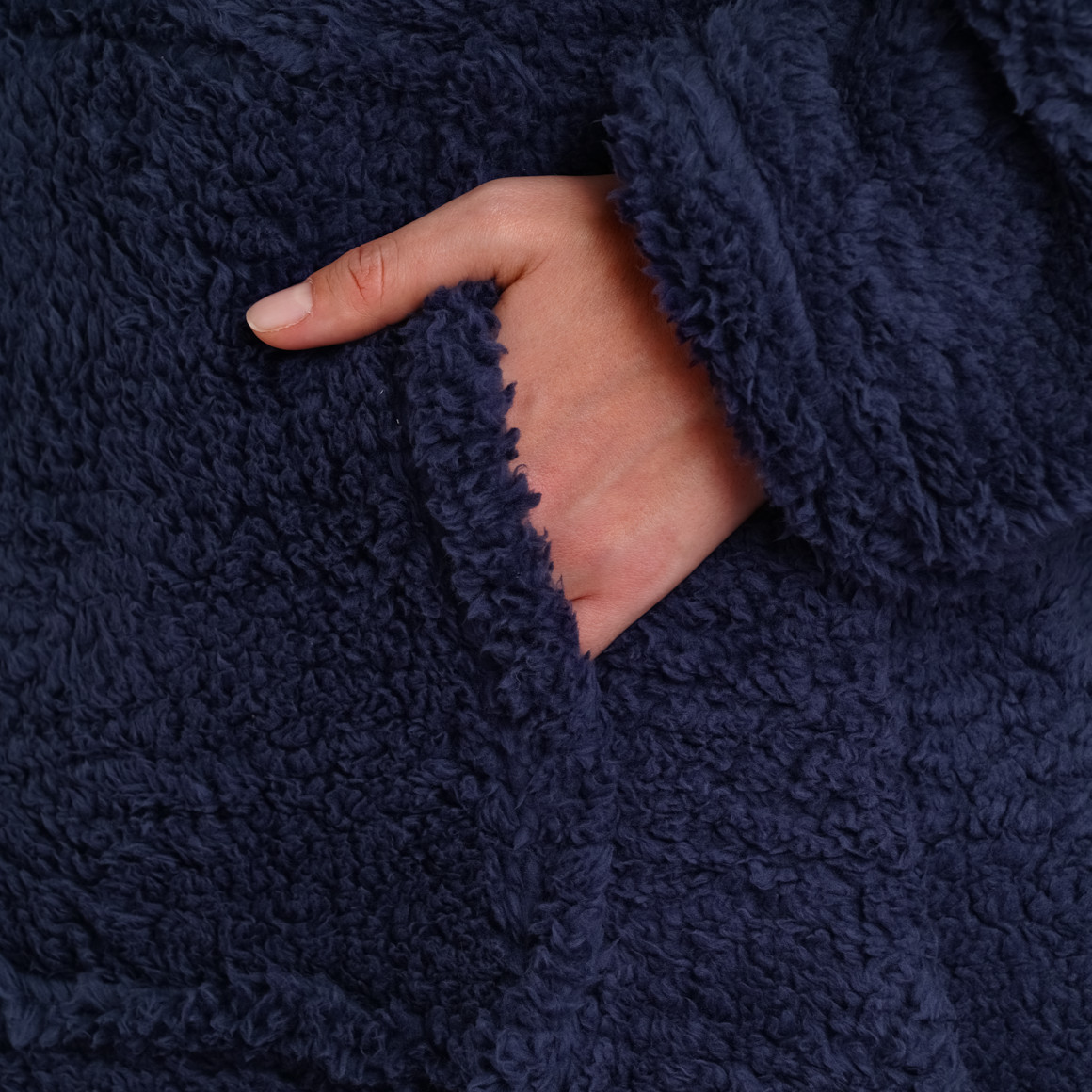 Gina Benotti Damen Hoodie-Decke aus weichem Plüsch dunkelblau