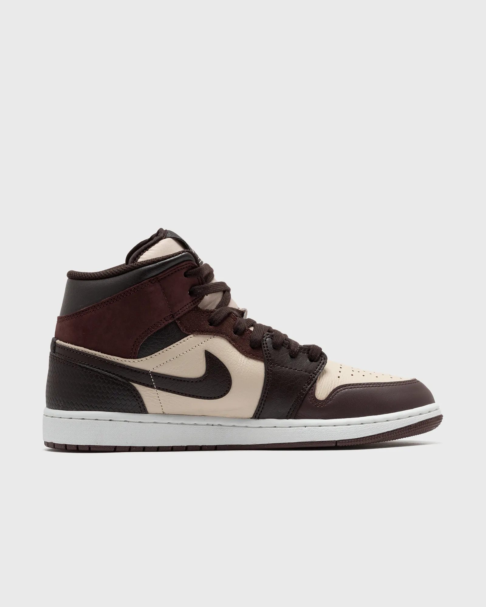 Jordan AIR JORDAN 1 MID SE 'PARIS YMCA'