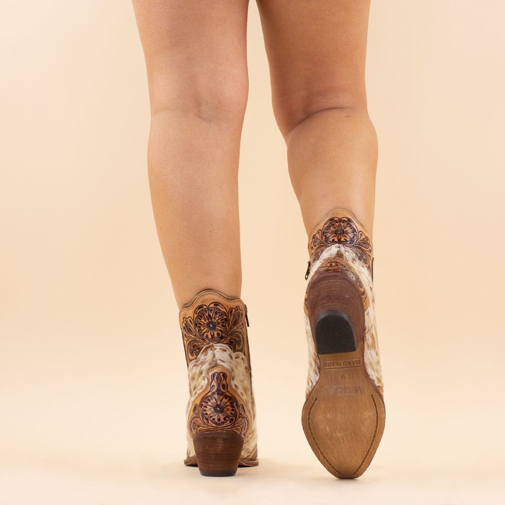 Myra Bag Boots Winchester Hair-on Hand-tooled