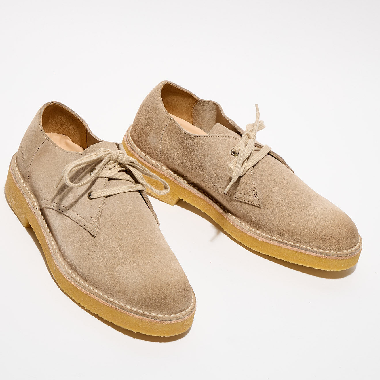 Clarks Originals Derbies en Velours de Cuir Desert Khan sable