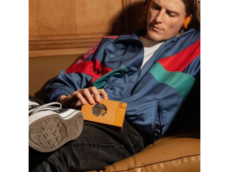 CE Portabler Kassettenspieler we are rewind Orange Tragbarer Kassetten-Player mit Bluetooth