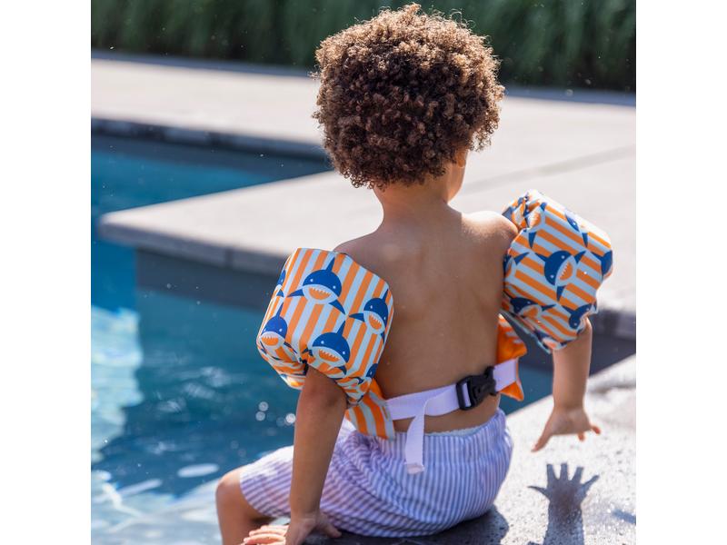 Swim Essentials Schwimmflügel Gurt 2-6 Jahre Shark Pfützenspringer mit Hai-Print