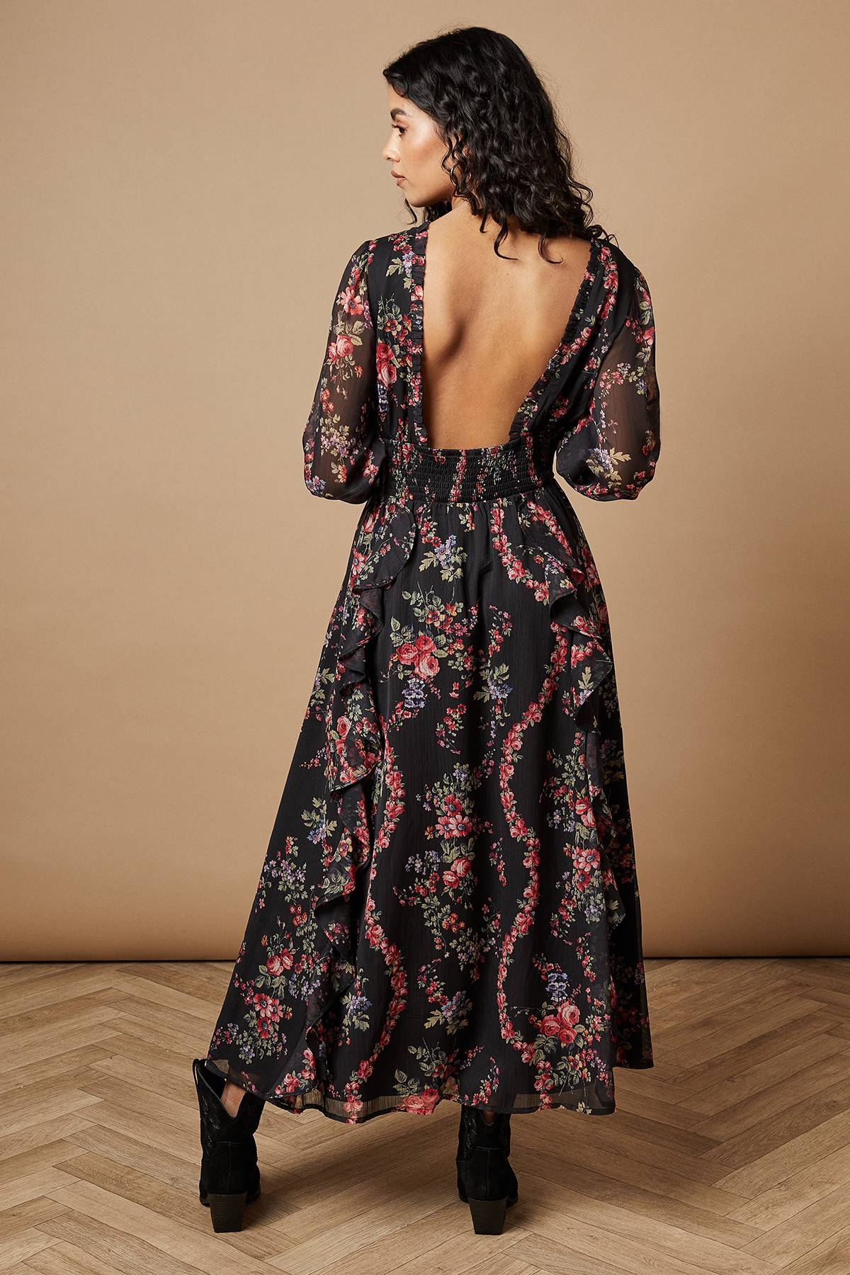 Oasis Robe Midaxi à Imprimé Floral avec Détails Volantés et Taille Froncée Petite