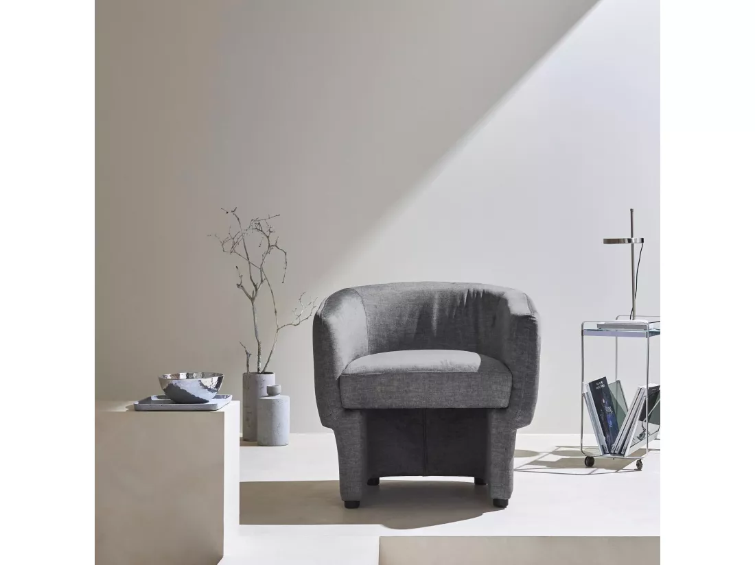 Fauteuil relax en tissu avec forme de dossier et piètement arrondis gris foncé