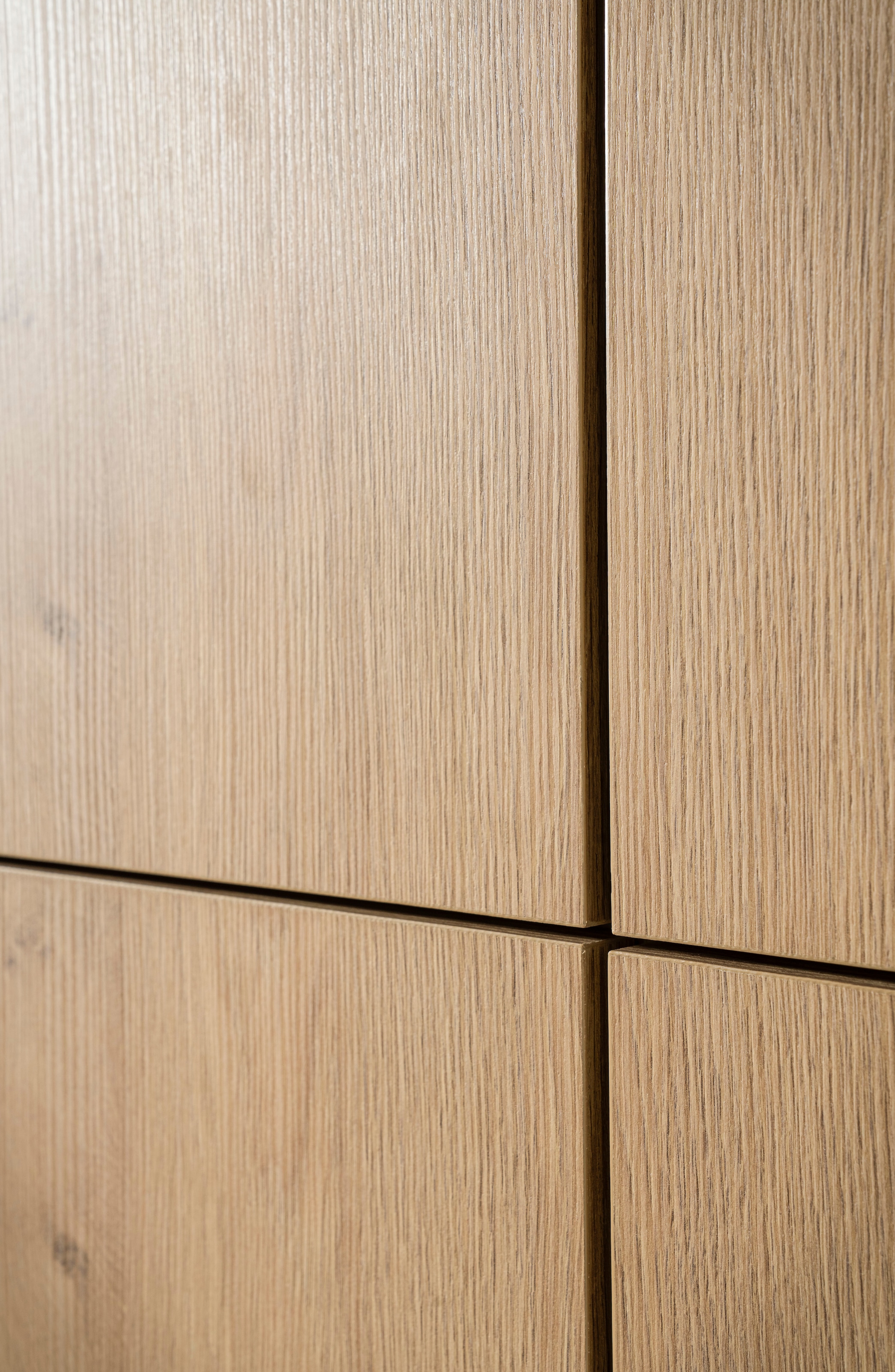 Home affaire Highboard »Lund, moderner Schrank, Kommode mit Kufengestell« ausreichend Stauraum, vielseitig einsetzbar, 115 cm breit
