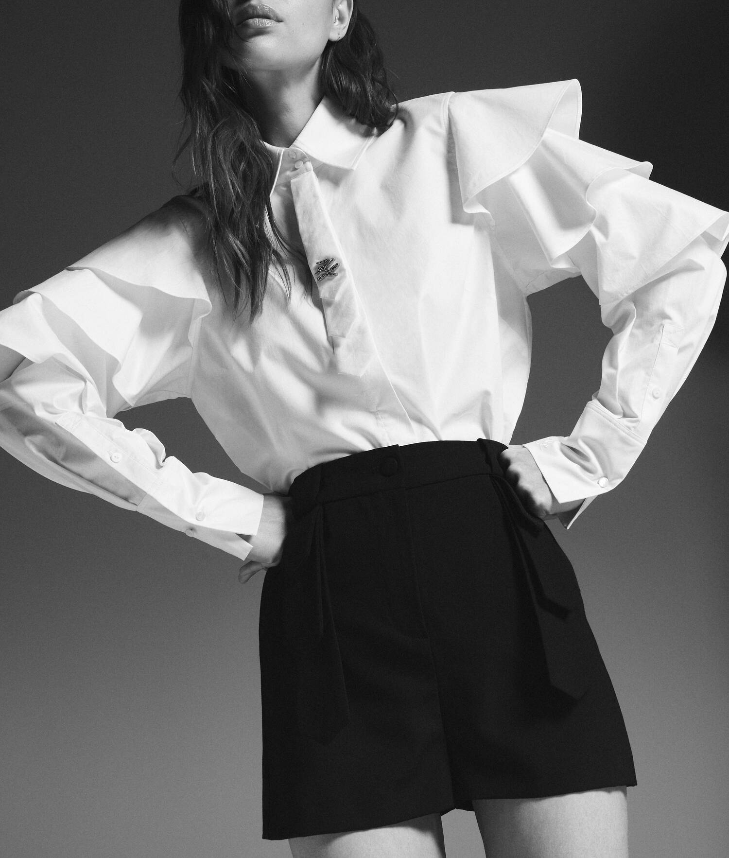 SHORT AJUSTÉ KL STUDIO - Noir