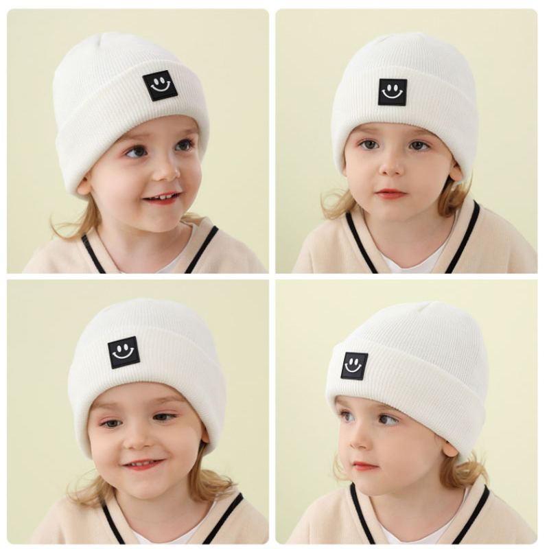 (Gr. S) Kinder Strick Mütze Beanie Winter Kopfbedeckung Fashion Accessoire - Weiss