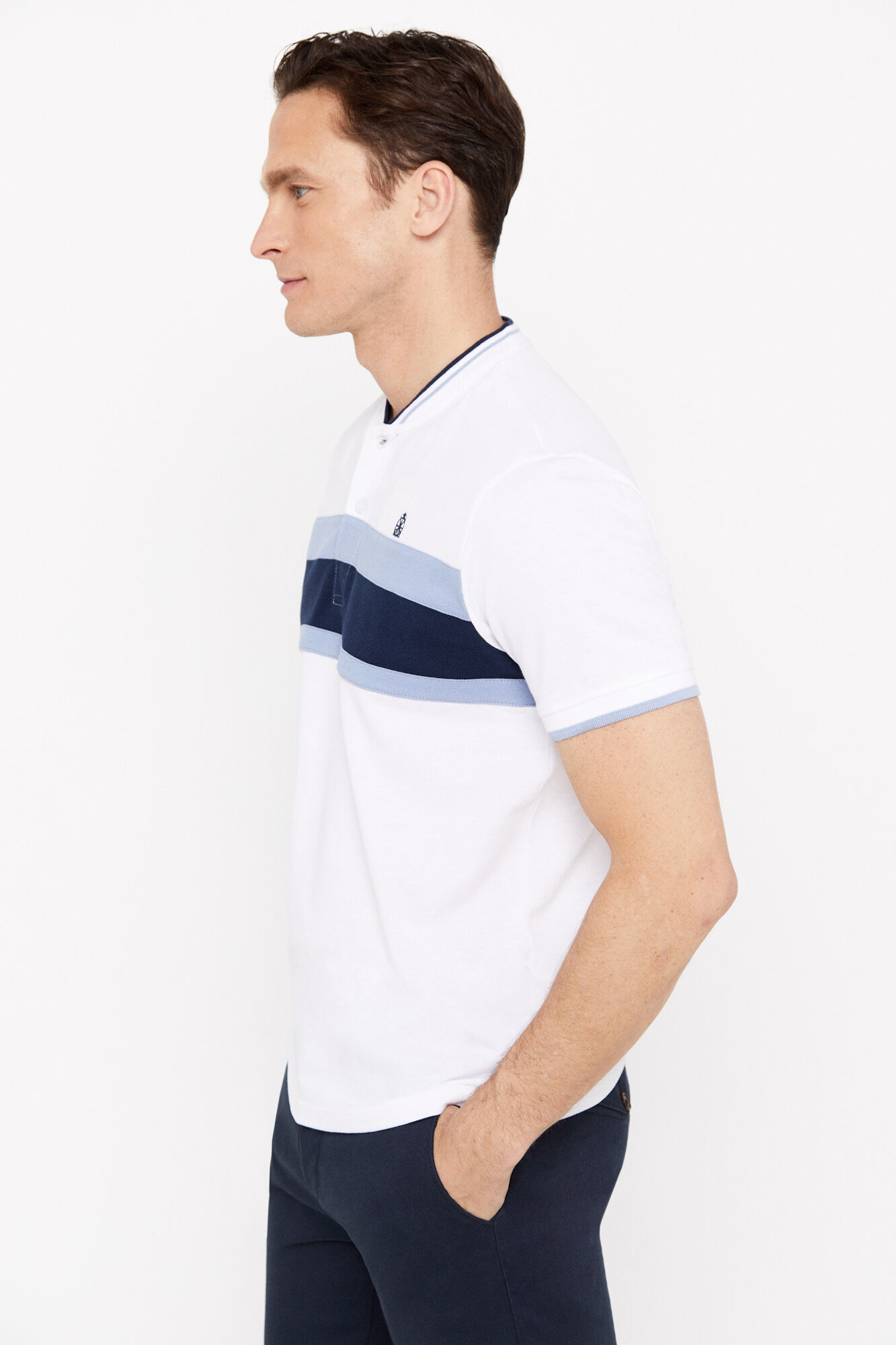Camisa polo com gola bomber - Branca
