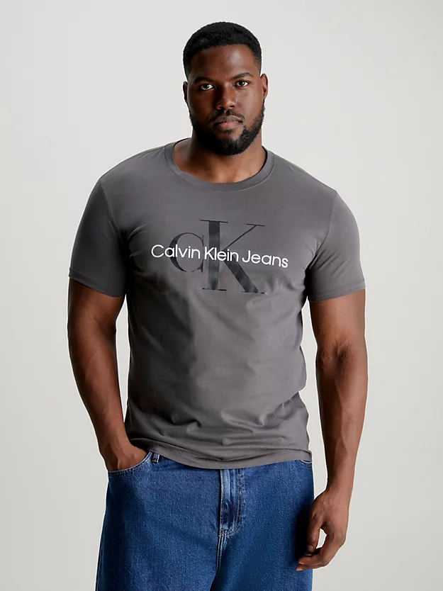 Camiseta slim fit com monograma