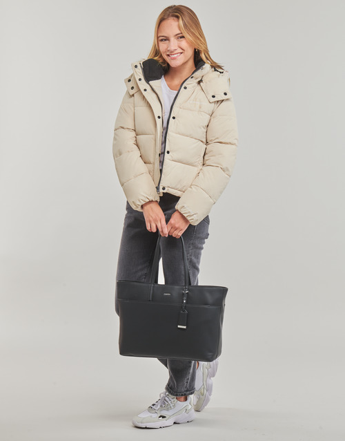 Calvin Klein Jeans - MONOLOGO NON DOWN SHORT PUFFER - Beige