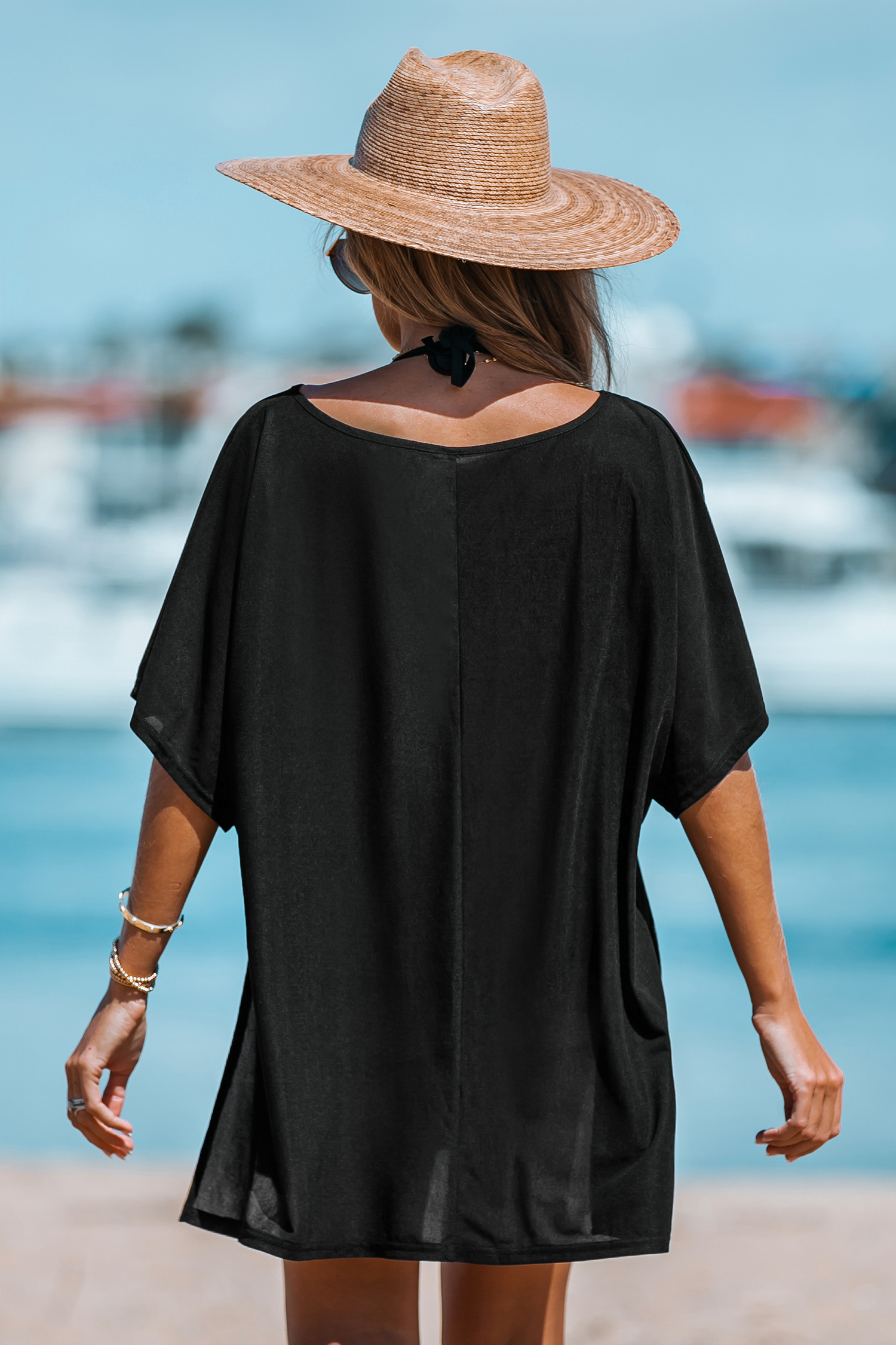 Robe cover up à manches courtes et col en V