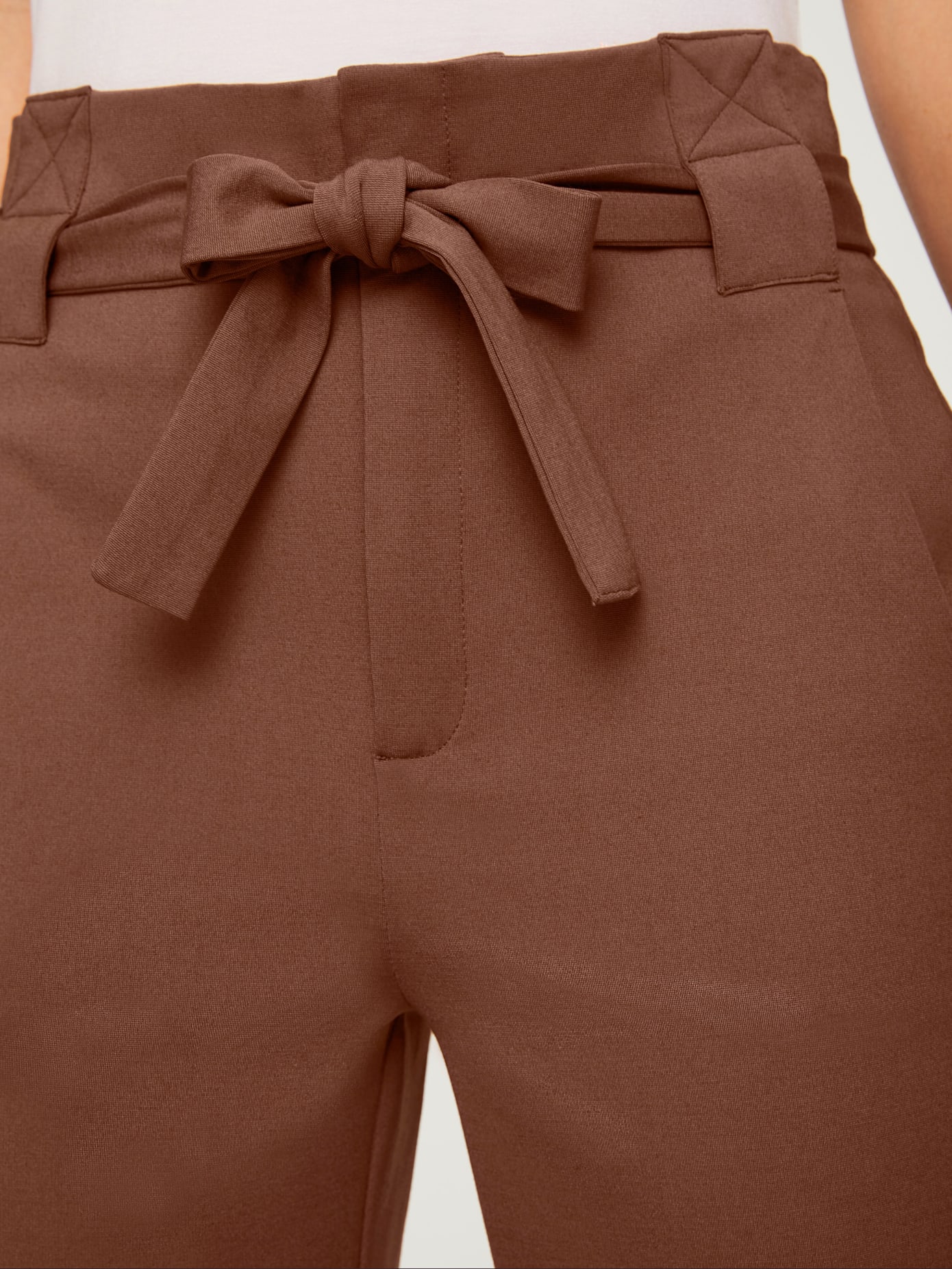 Pantalon coupe carotte