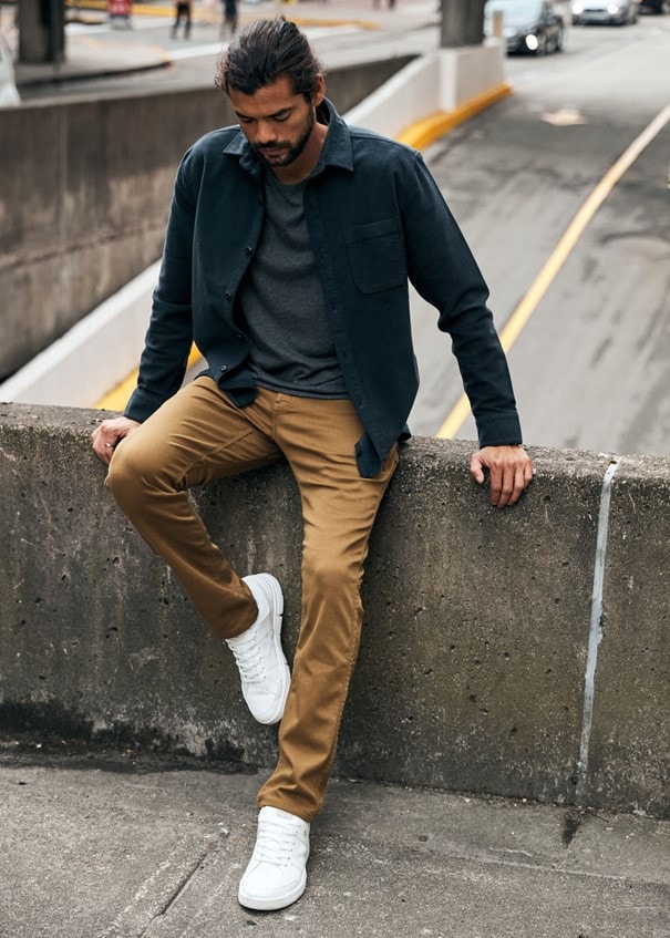 DU/ER No Sweat Pant Slim<br> Ser ut som en Chinos, men med komforten til en joggebukse!