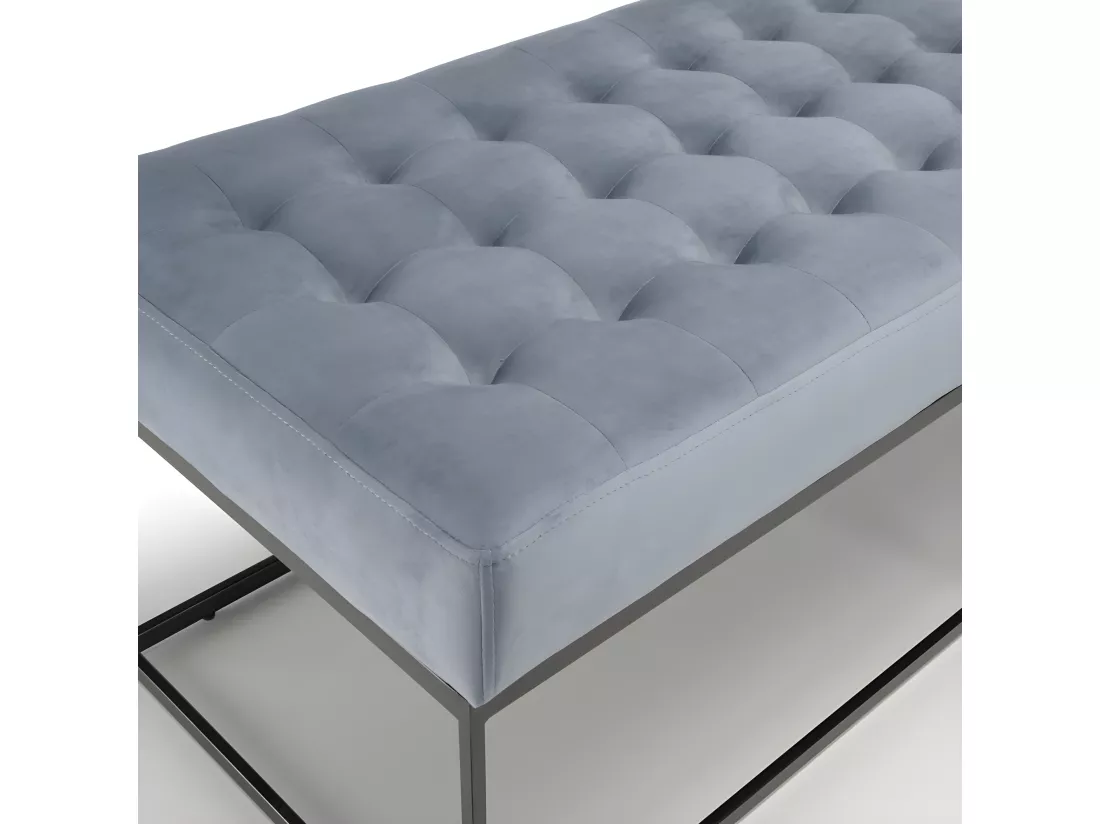 ALBANE - Banc en velours bleu clair capitonné structure métal noir