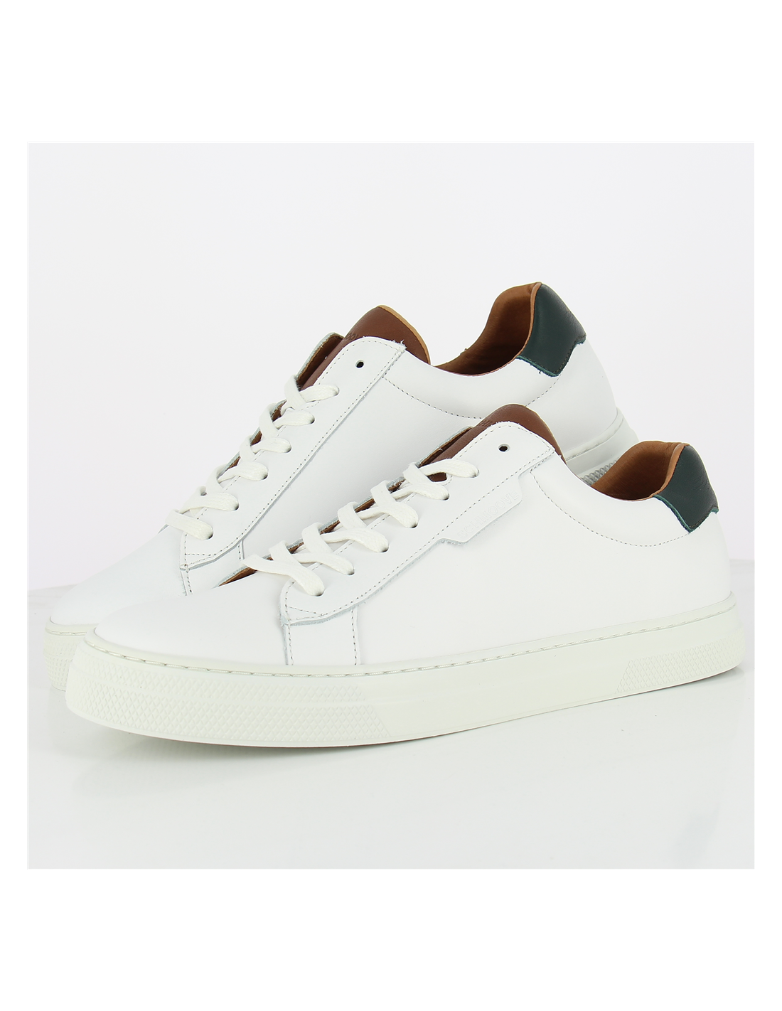 schmoove baskets de ville homme spark clay cuir blanc/noir