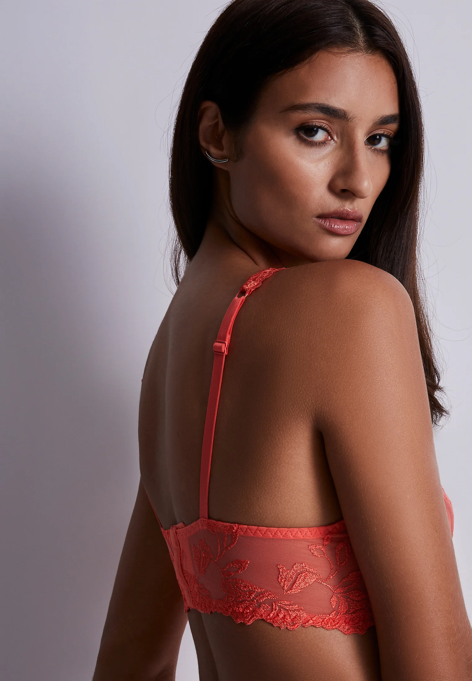 SOFTESSENCE - Soutien-gorge triangle avec armatures | Rouge