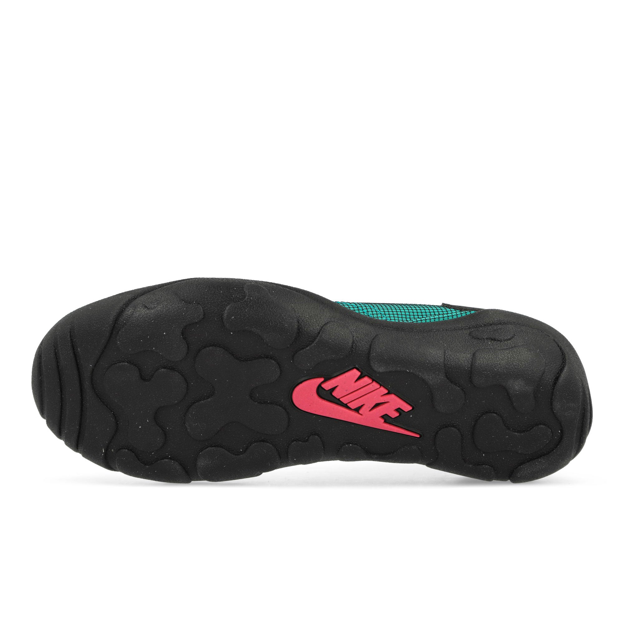 Nike<br>Aqua Turf