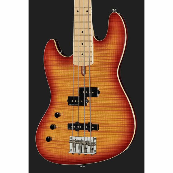Marcus Miller U5 TS MN Short LH