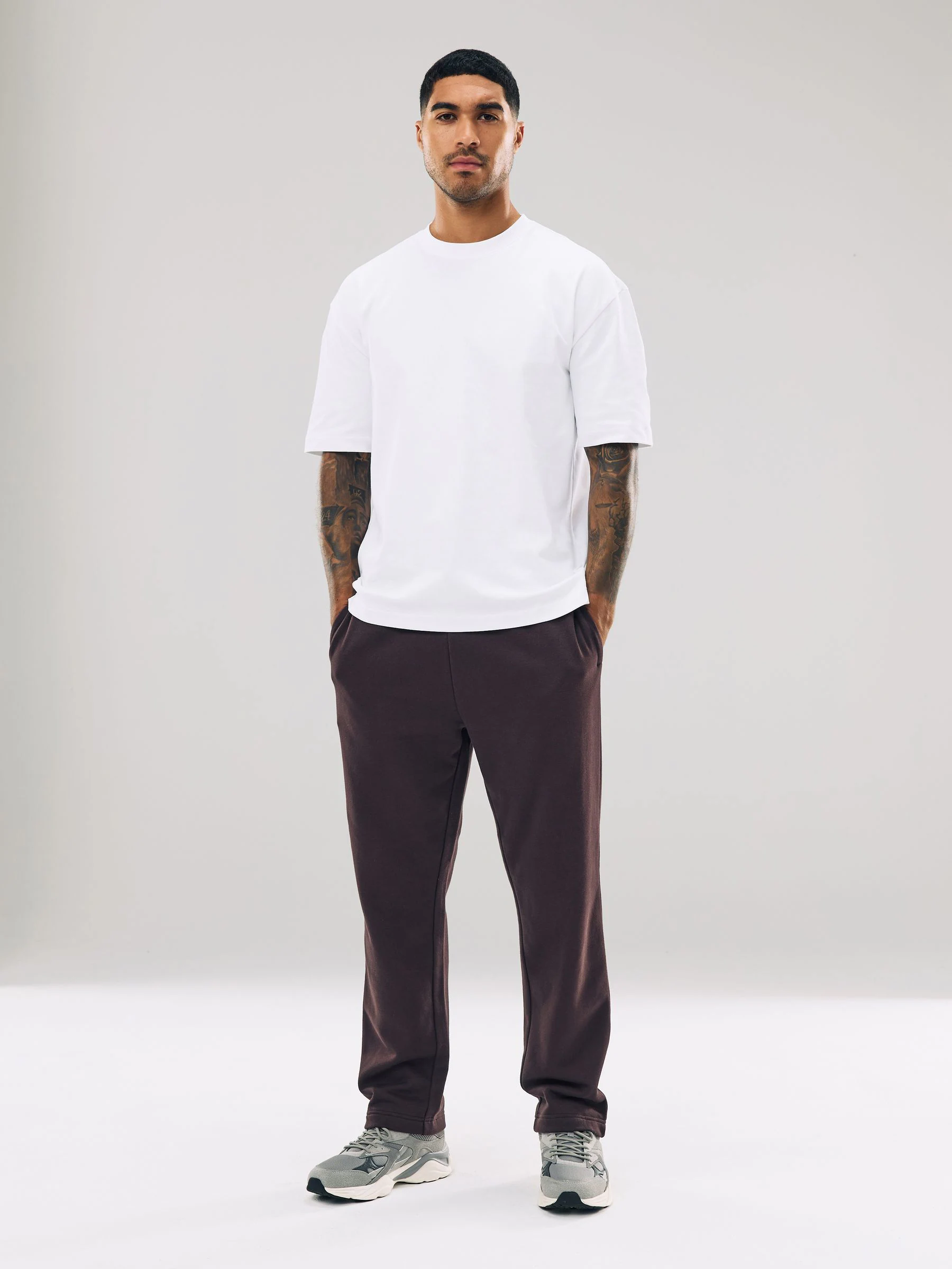 Chocoladebruin - Straight fit - Katoenrijke Jersey Joggingbroeken