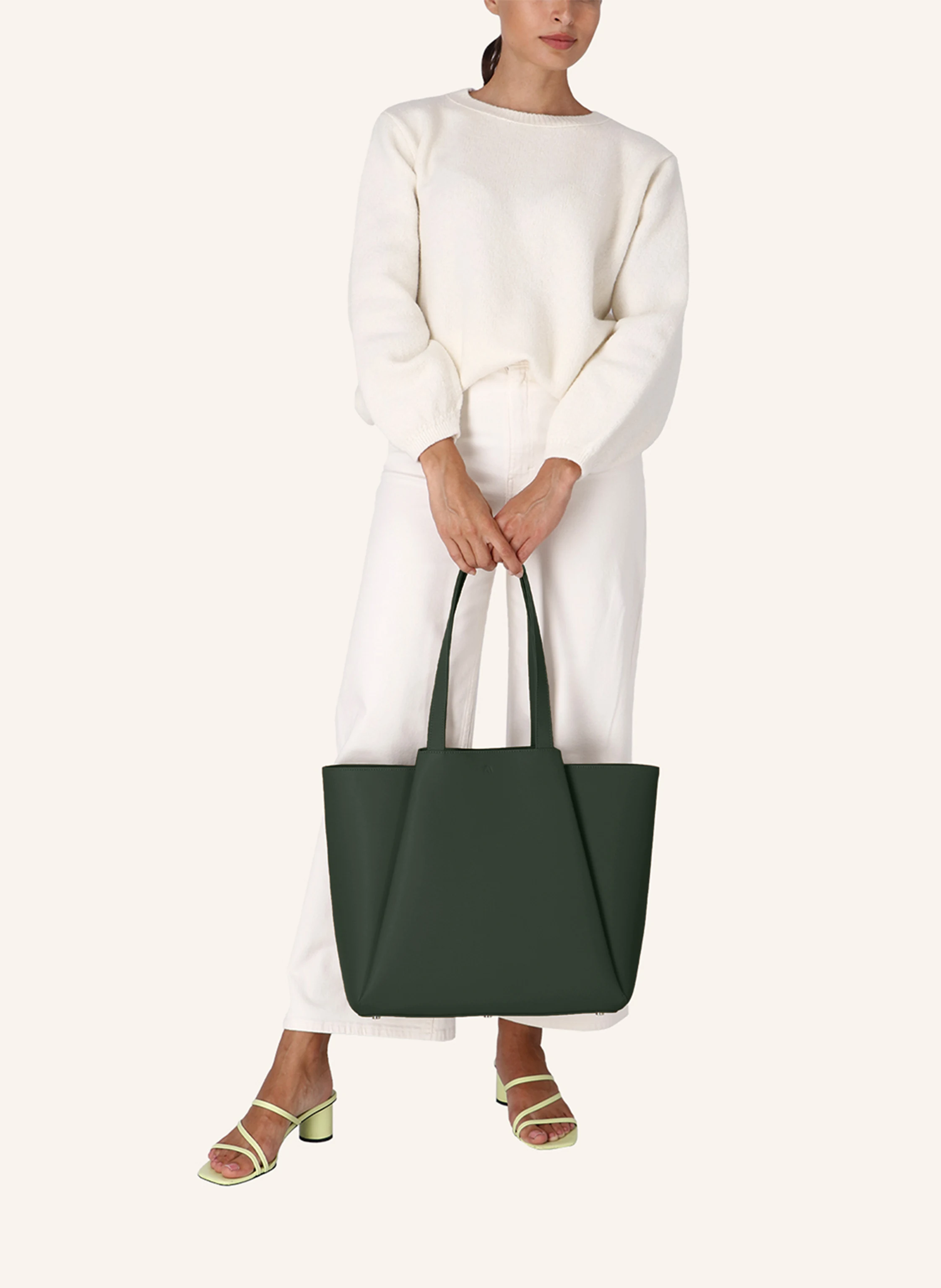 KAAI Schultertasche PYRAMID