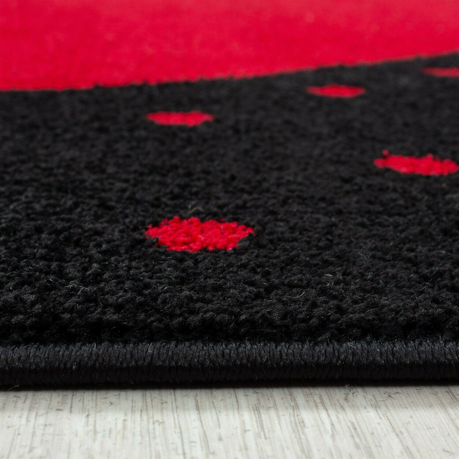 Wunderschöne Kinderteppich rechteckig/ rund, Höhe 7 mm, Herz Motiv, Kurzflor