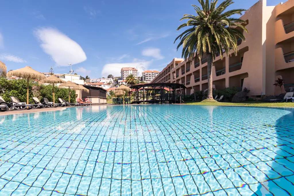 Fly & Go Dom Pedro Garajau Logies en ontbijt - Hotel