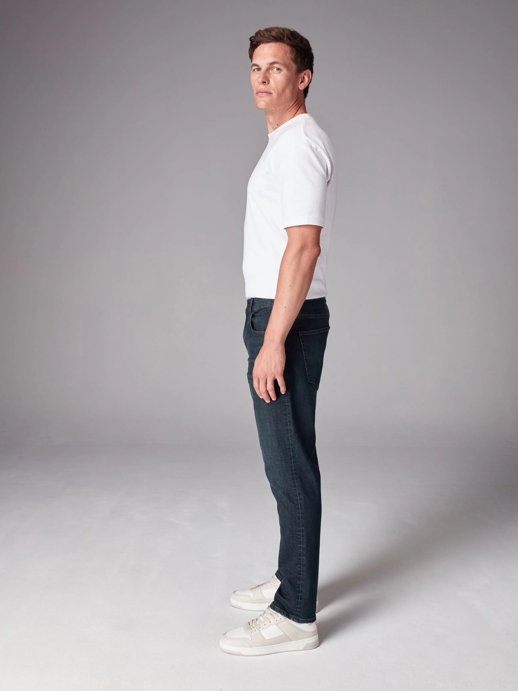 Donkerblauwe wassing - Enkele - Slim fit klassieke stretchy jeans