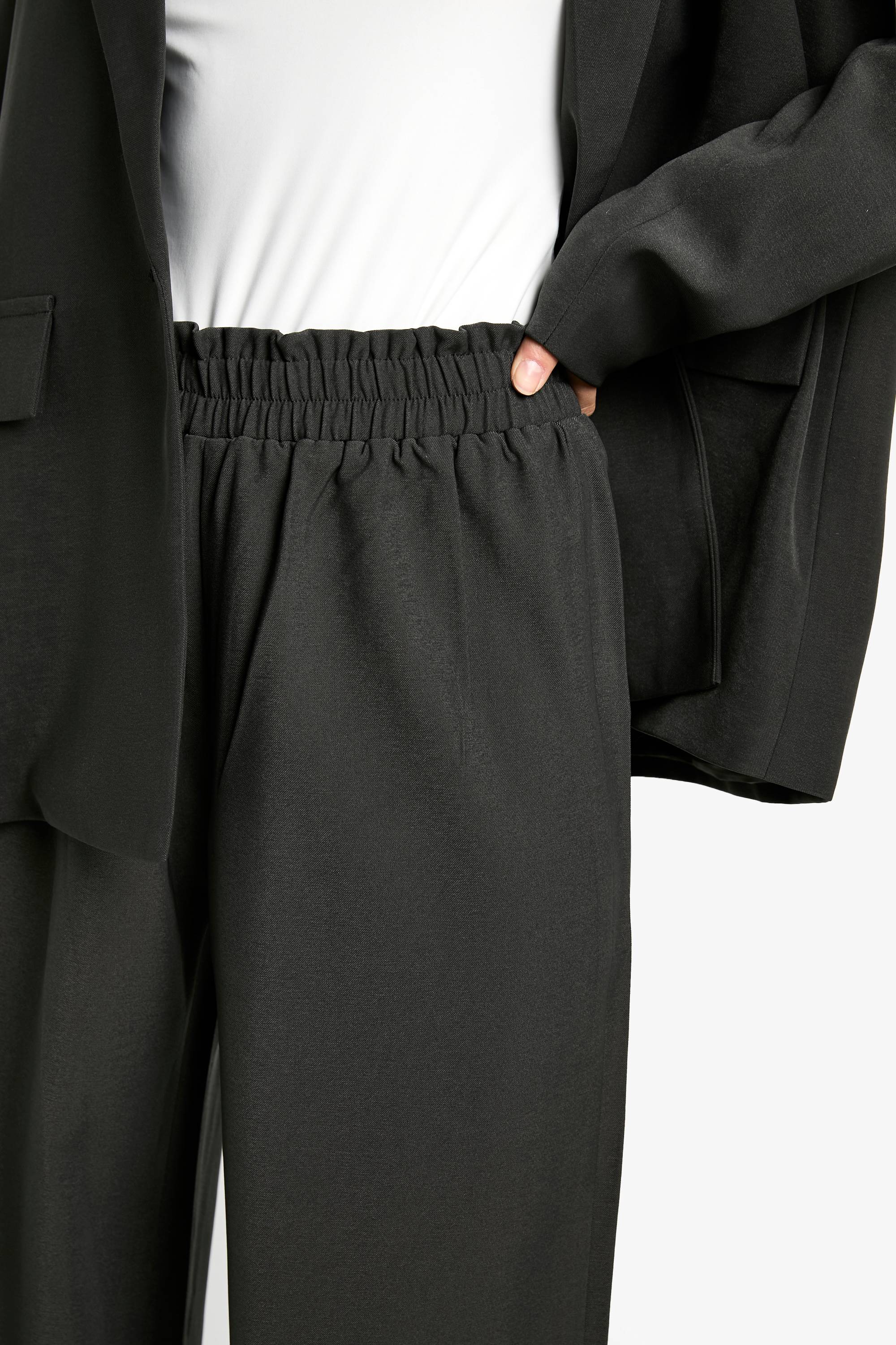boohoo Pantalon Tailleur Taille Élastiquée À Enfiler Petite