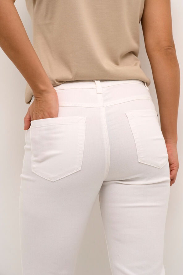 Kaffe KAzelina capri Jeans Chalk