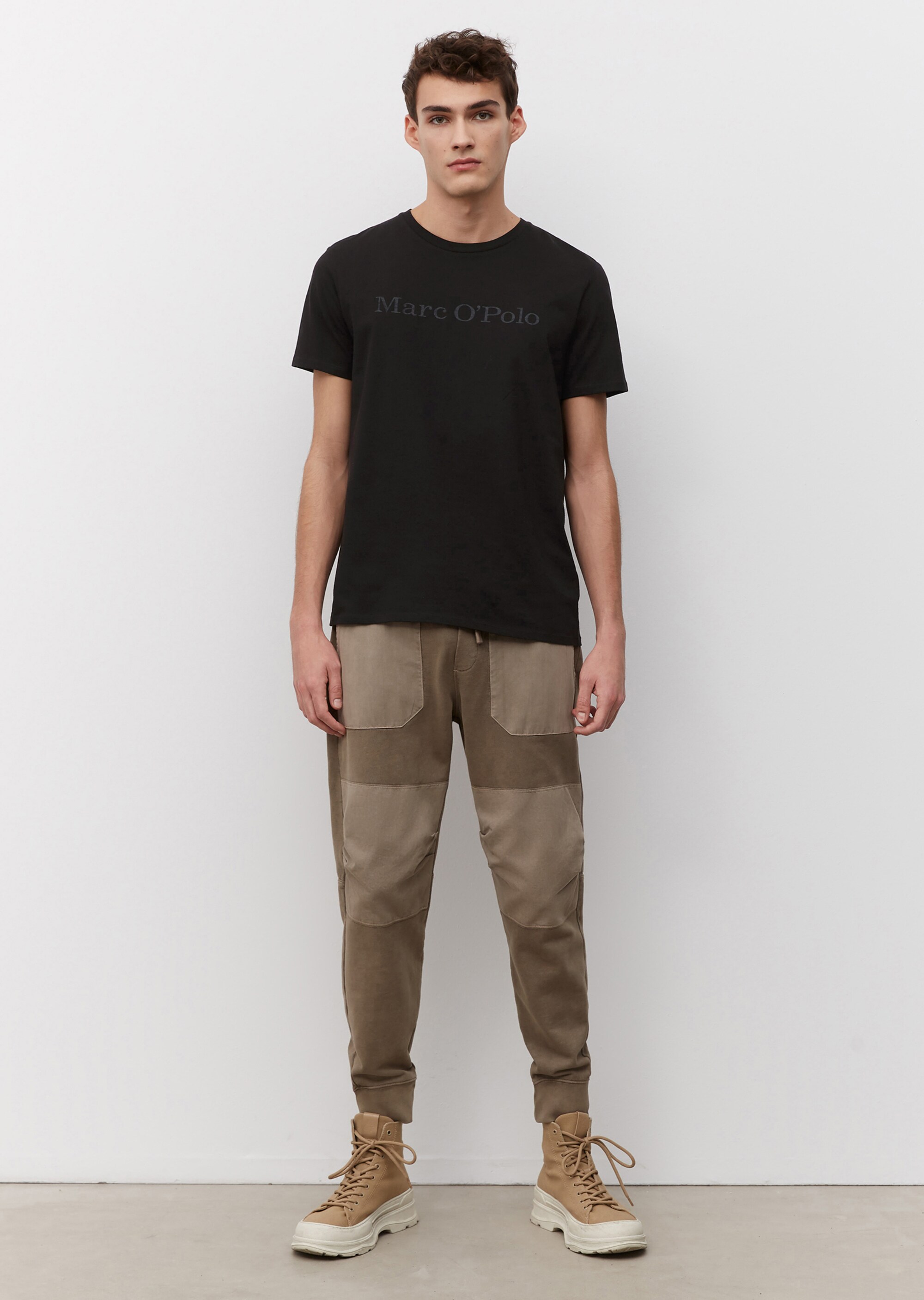 Logo-T-Shirt regular aus reinem Organic Cotton