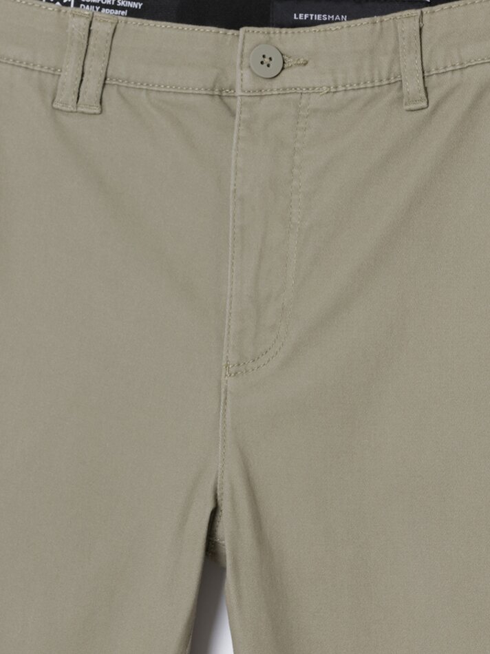 Calças chino skinny - Esverdeadas