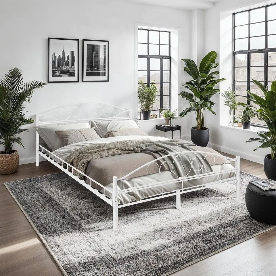 tectake Metalen bed met lattenbodem in romantisch ontwerp, 200 x 140 cm, Wit/wit