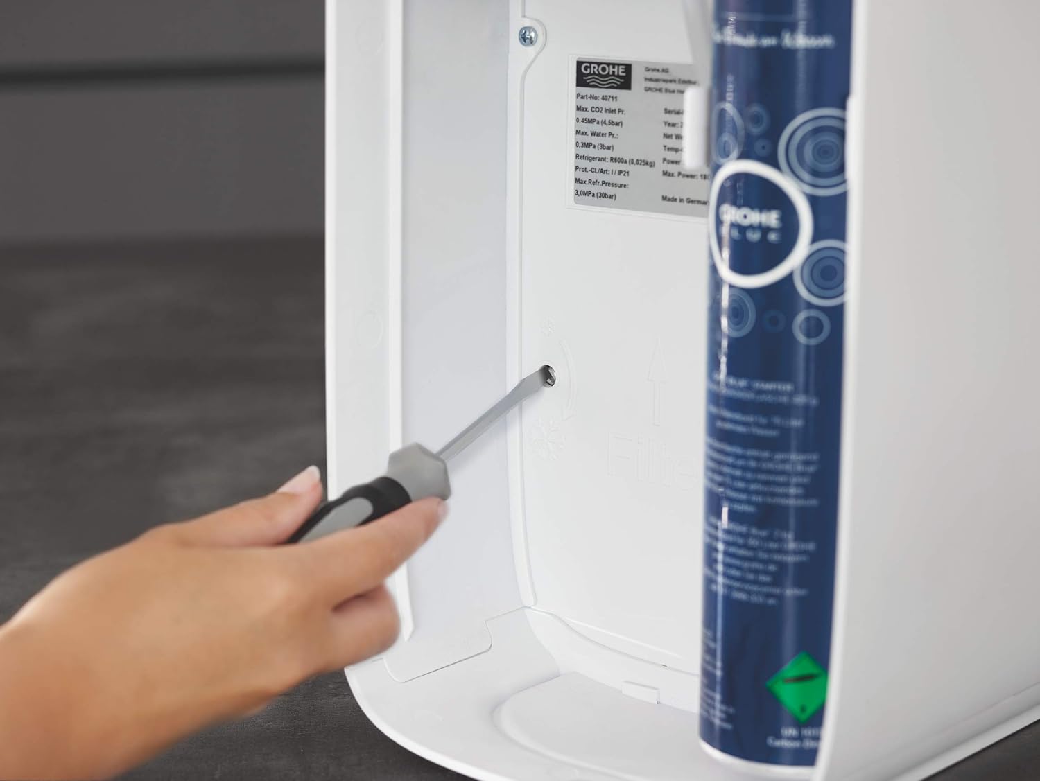 GROHE Blue Home - Kühler (180 Watt Kühleinheit, mit Bluetooth 4.0* und WIFI Datenkommunikation, für GROHE Blue Filter S-Size), 40711001