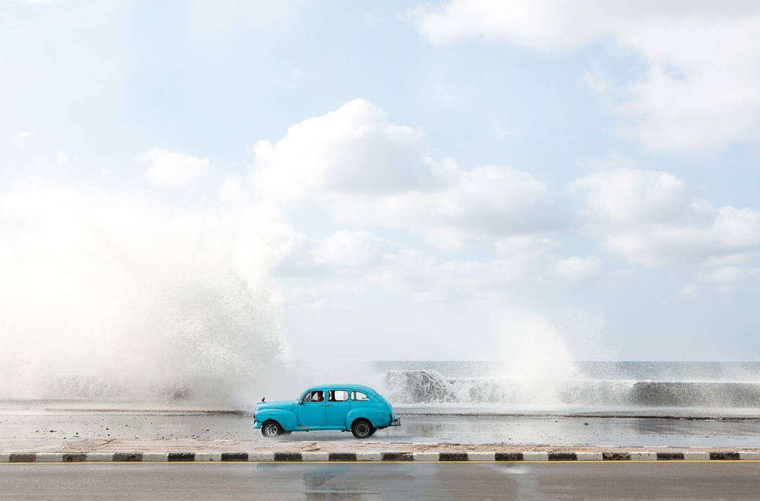 Splash IV by Julia Christe - Limited Edition. Edition of: 150. Signed.