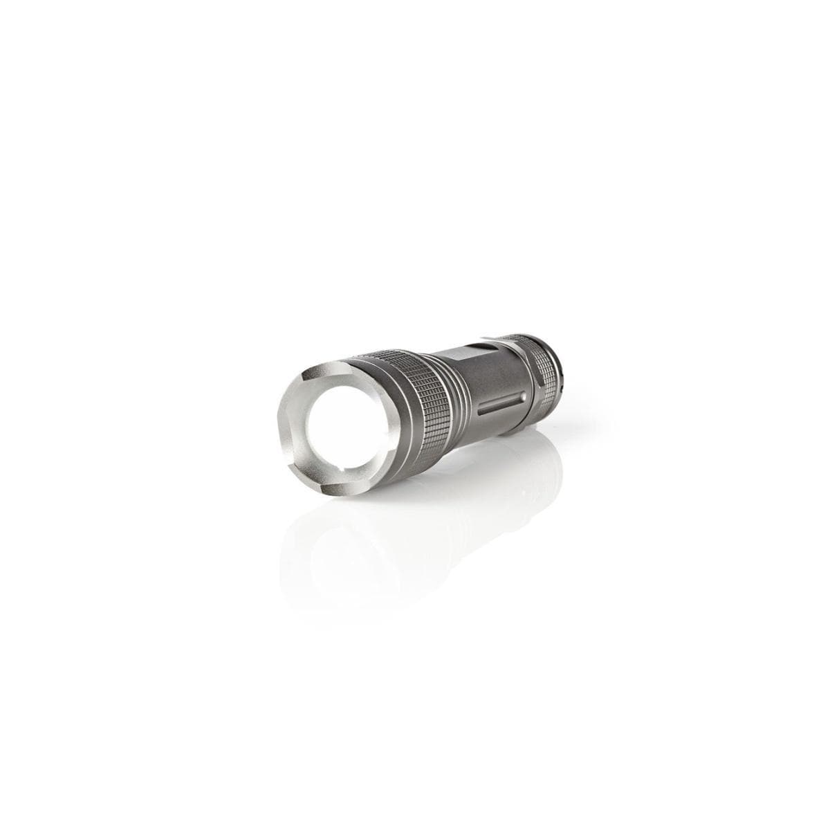 Nedis LED lommelykt | Batteri drevet | 4.5 V DC | 5 W | 3x AAA/LR03 | Nominell lysfluks: 330 lm | Lysrekkevidde: 200 m | Strålevinkel: 48 °