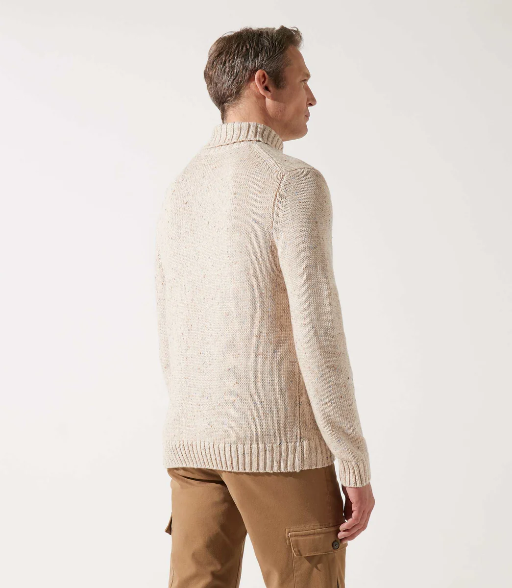 Pull col roulé neps écru