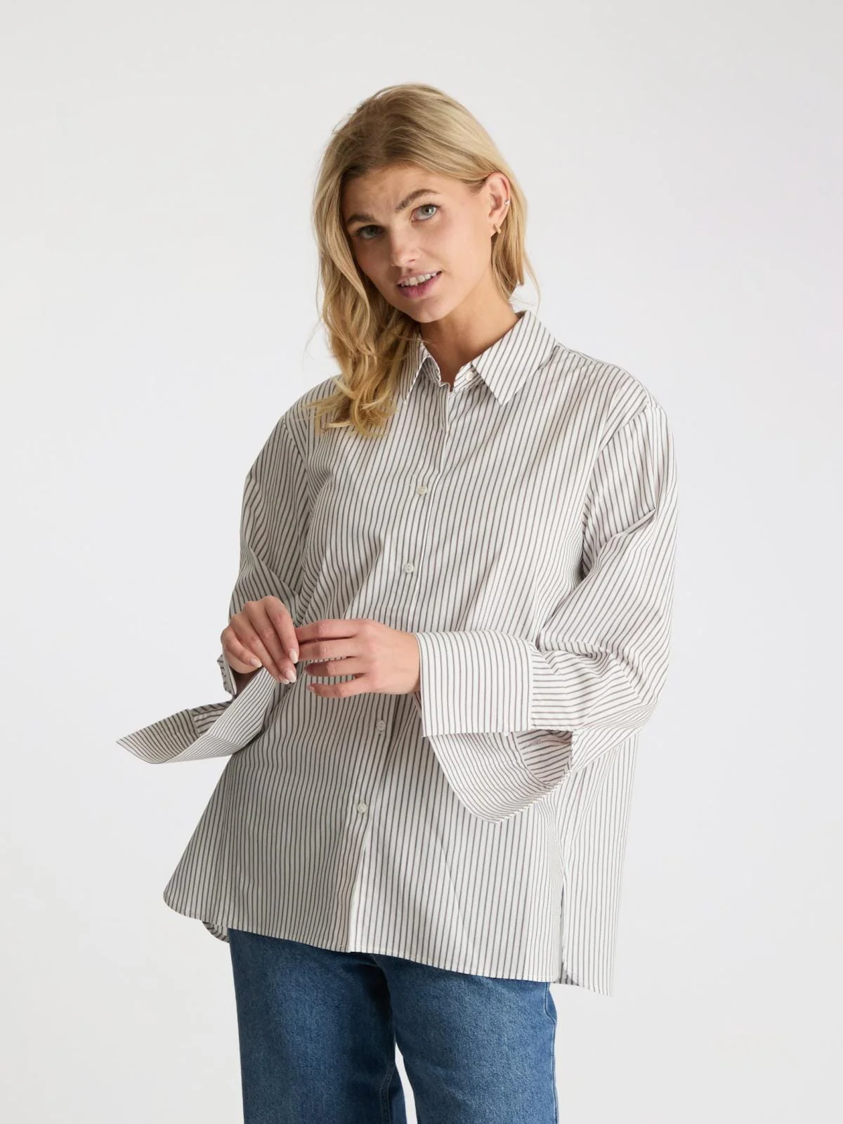 Neo Noir Dita Stripe Shirt brown