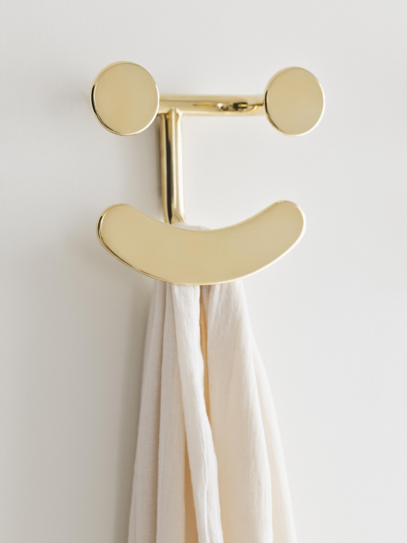 Fritz Hansen Happy Hook wandkapstok messing