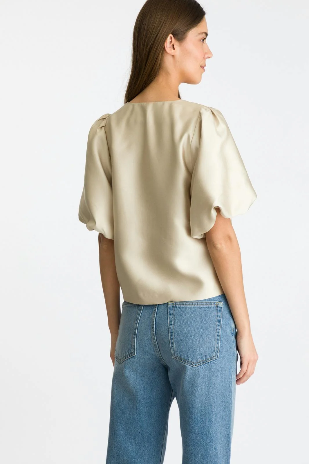 Neo Noir Aska Dull Satin Blouse sand