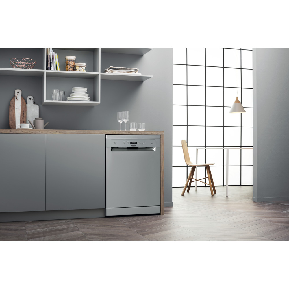 MÁQUINA DE LAVAR LOIÇA HOTPOINT HFC 3C32 W X INOX D 14 CONJUNTOS
