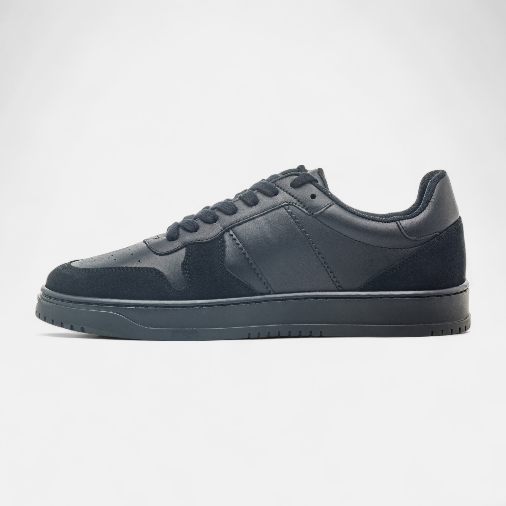 Baskets basses Homme en cuir noir