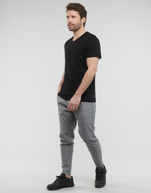 Jack & Jones - JJEORGANIC BASIC TEE SS V-NECK - Noir