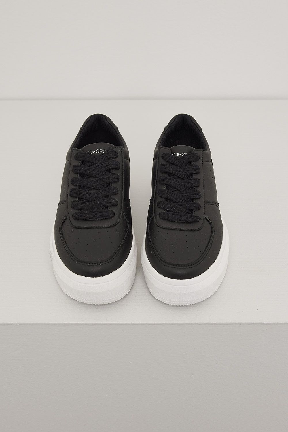 Sneakers Credo