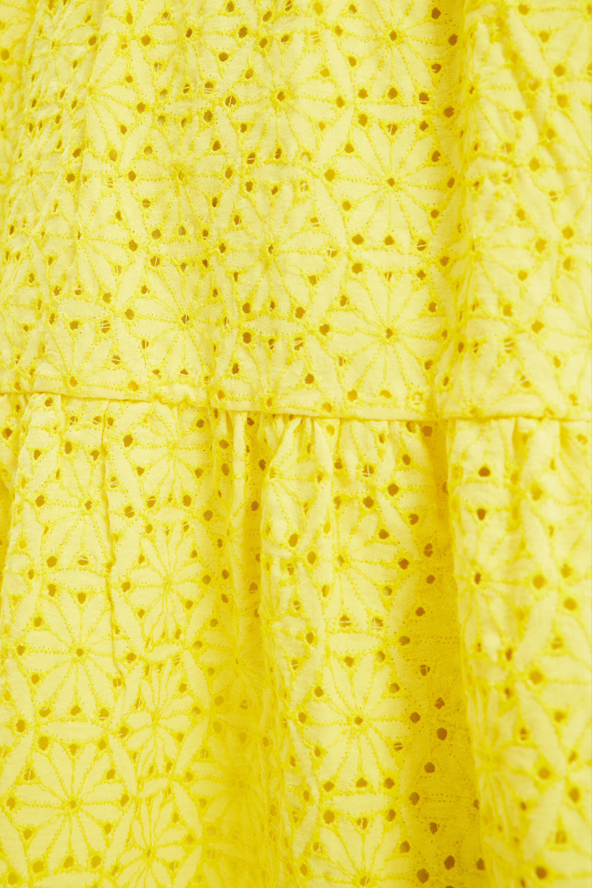 Robe courte broderie suisse